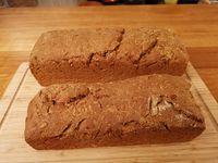 Selbstgebackenes Brot 5